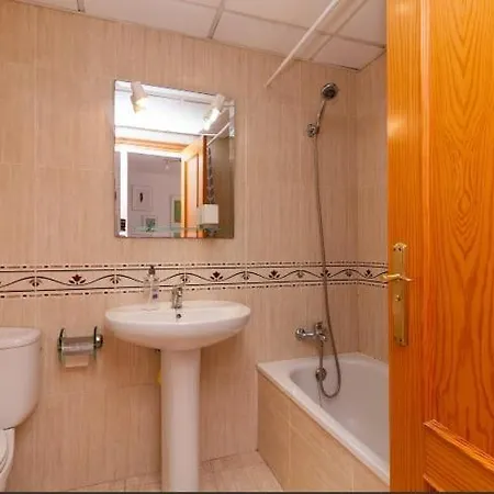 En Playa De Burriana Rubarsal Nerja